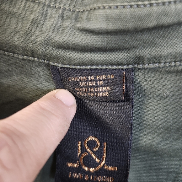 Love & Legend button Down Jacket With Floral Embroidery Sz 14 - Picture 4 of 6